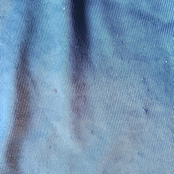 Mens shorts with elastic waist and draw strings. 2 side pockets - Picture 4 of 9